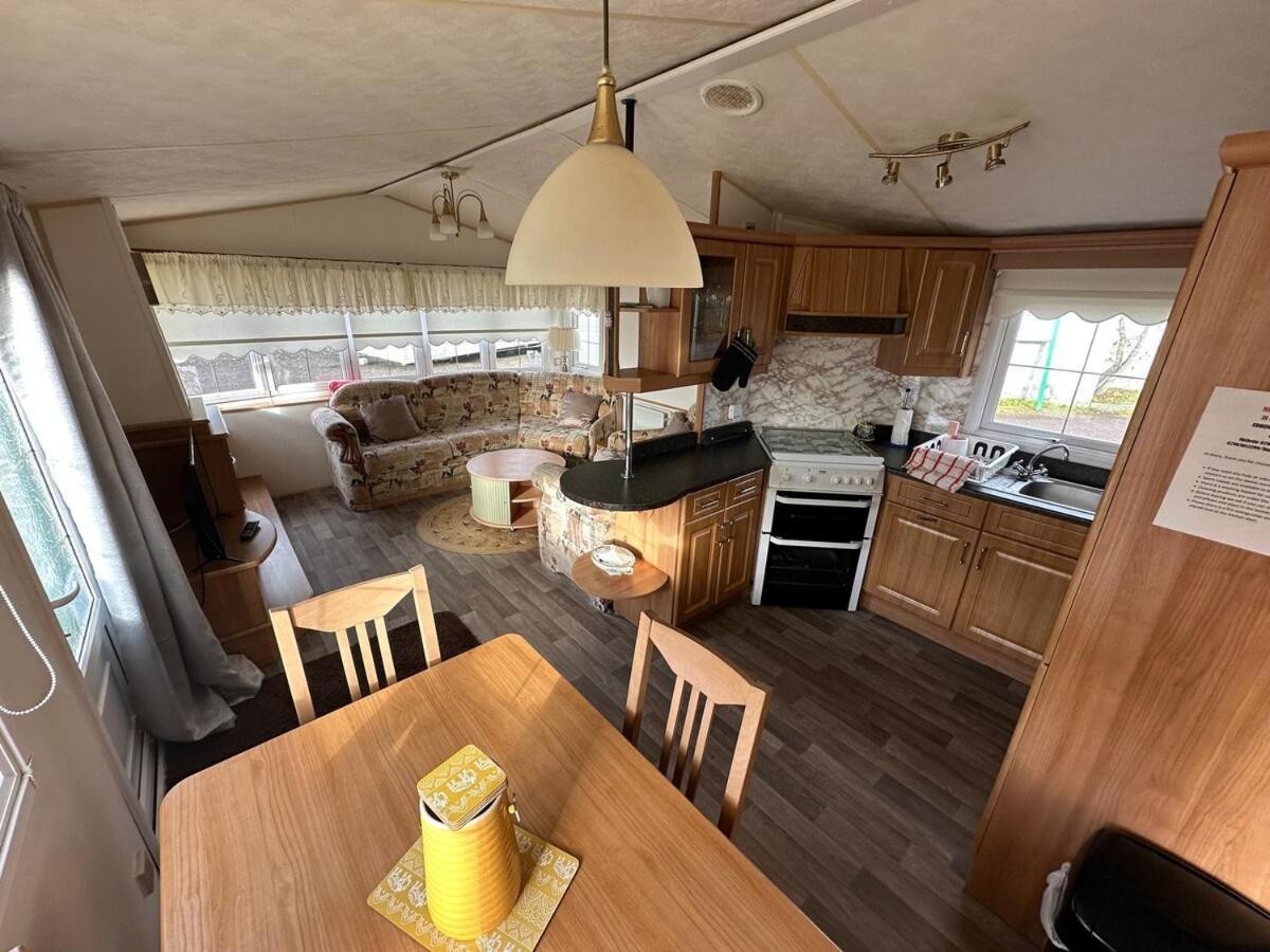 Willerby Granada 2-Bedroom Caravan, Glasgow Uddingston Bagian luar foto