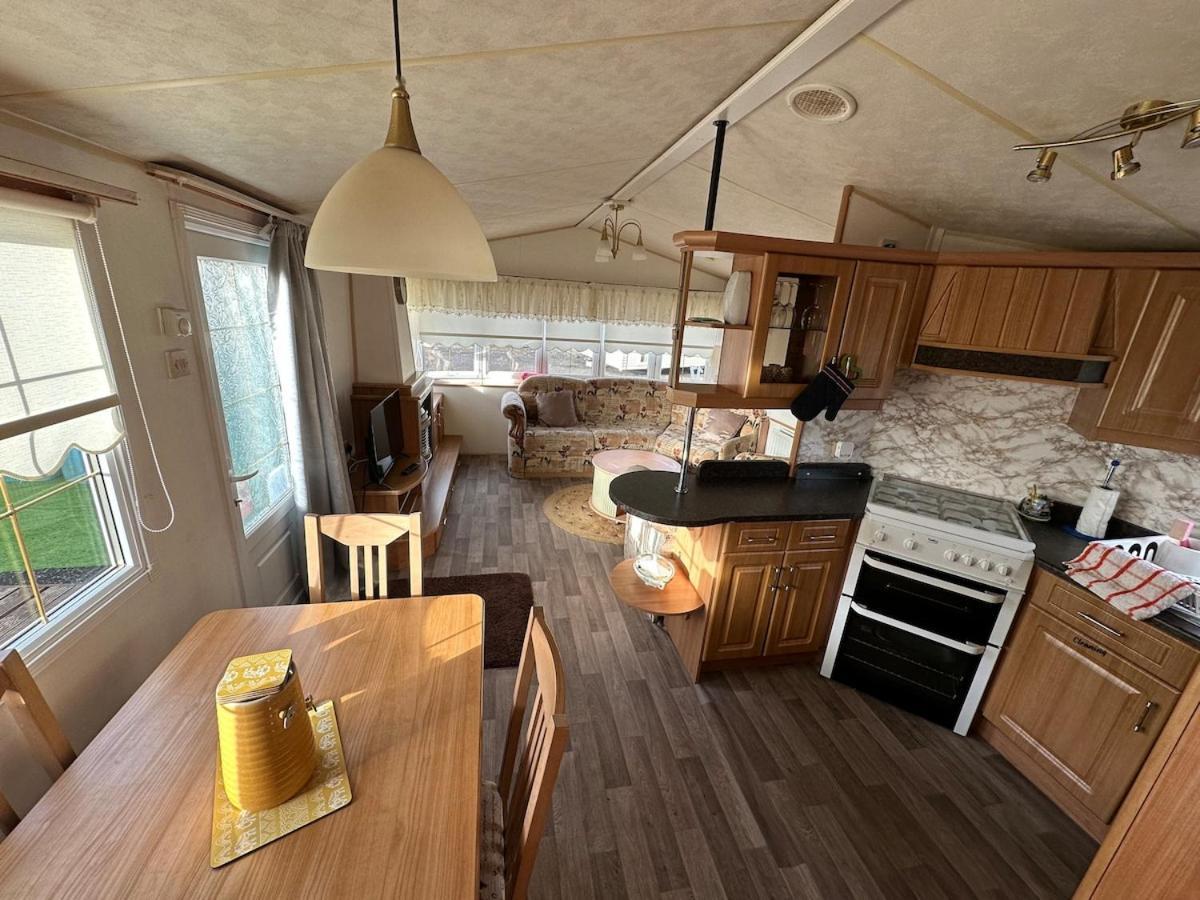 Willerby Granada 2-Bedroom Caravan, Glasgow Uddingston Bagian luar foto