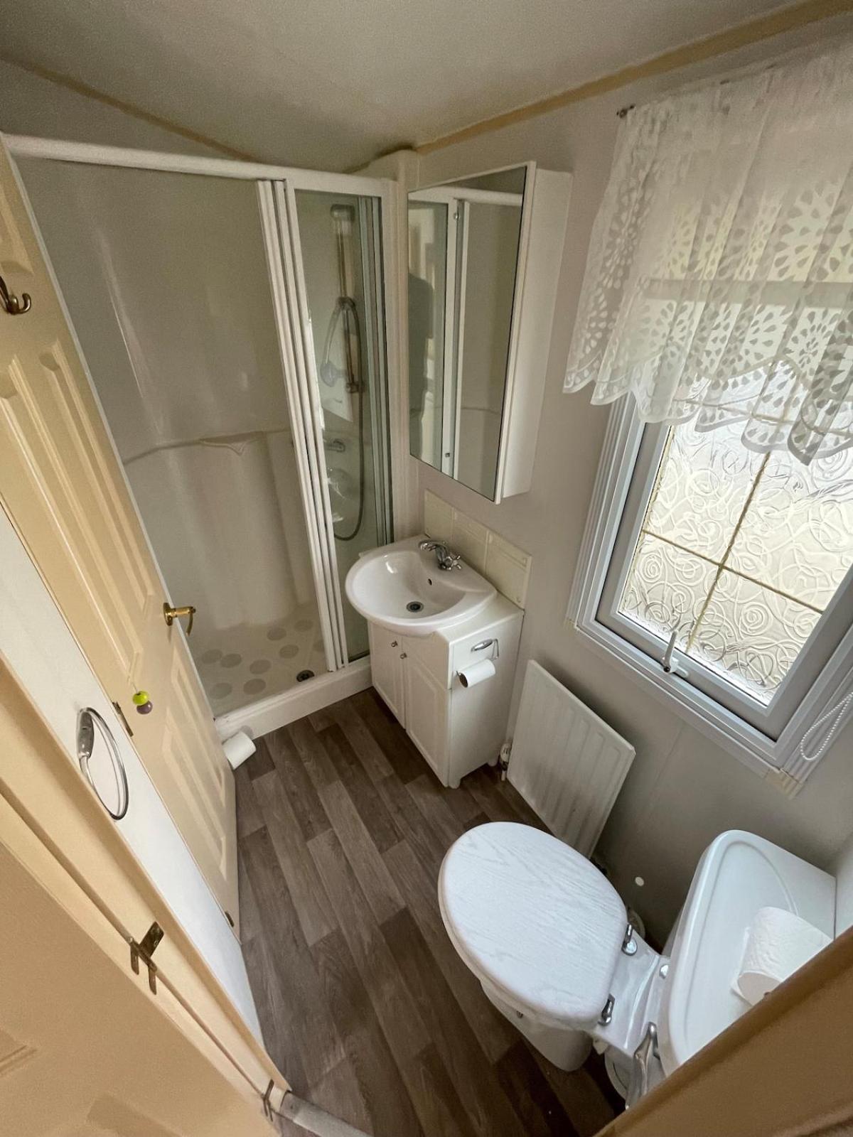 Willerby Granada 2-Bedroom Caravan, Glasgow Uddingston Bagian luar foto